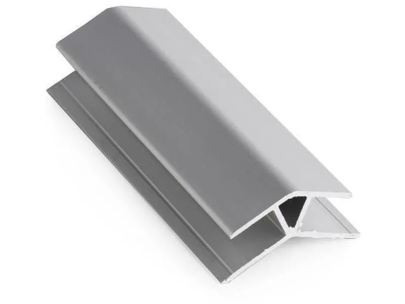 Hjørnelist utvendig 135grader aluminium boret Fibo